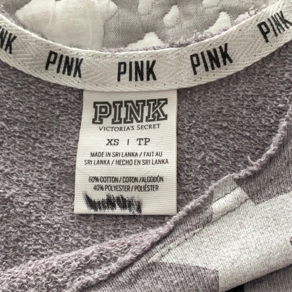 Woman - Picture 4 of 4